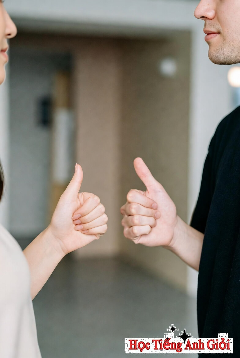 Chọn cách nói đồng ý trong tiếng Anh chuyên nghiệp.