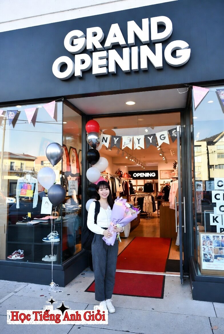 Gửi những câu tiếng Anh chúc mừng khai trương đến bạn bè, người thân.